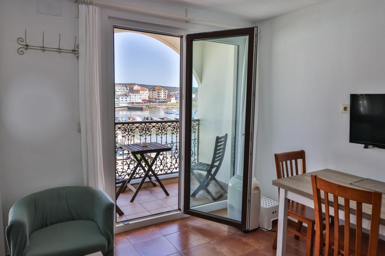 Apartamentos Arnela Camariñas Dış mekan fotoğraf